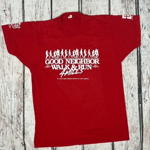 Vintage Single Stitch Walk & Run 1980s Screen Stars Tshirt Large - Picture 1 of 5